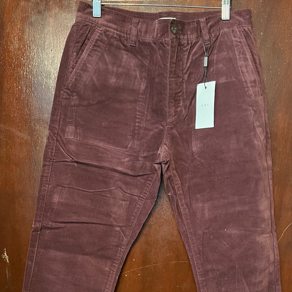 Men’s ONS Uncut Corduroy Burqundy Pants